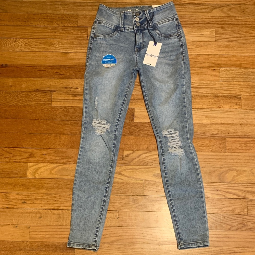 Wallflower high rise skinny jeans